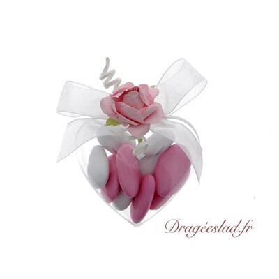 Coeur dragées mariage fleur rose