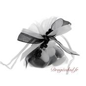 Sachet drages guirlande fleur noire